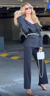 Veronika Rajek feet photo 3