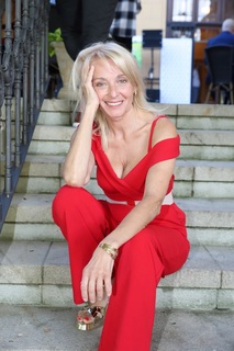 Veronika Zilková feet photo 1