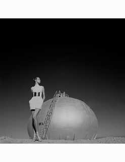 Veruschka von Lehndorff feet photo 14