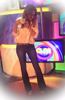 Verónica Lozano feet photo 1