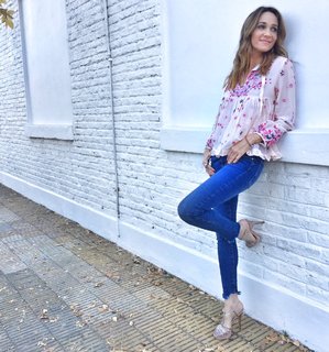 Verónica Lozano feet photo 9