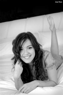 Verónica Sánchez feet photo thumbnail