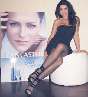 Verónica Varano feet photo 1