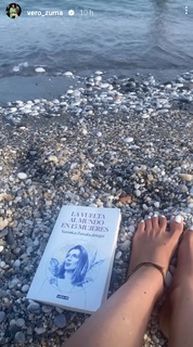 Verónica Zumalacárregui feet photo 5