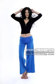 Viann Zhang feet photo 3
