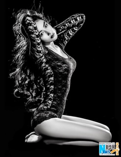 Viann Zhang feet photo 10