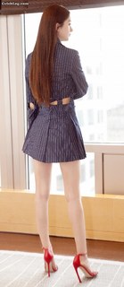 Viann Zhang feet photo 7