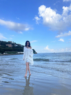 Viann Zhang feet photo 9