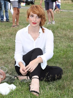 Vica Kerekes feet photo 5