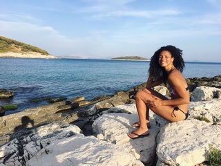 Vick Hope feet photo 6
