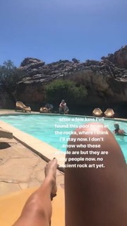 Vick Hope feet photo 3