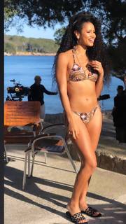 Vick Hope feet photo 3
