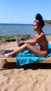 Vick Hope feet photo 16