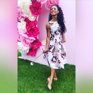 Vick Hope feet photo 13