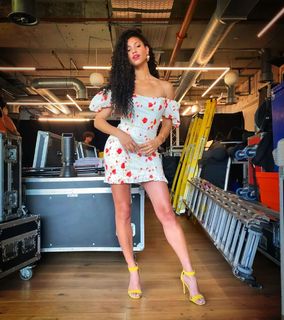 Vick Hope feet photo 5