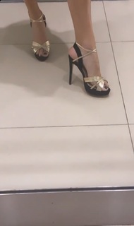 Vick Hope feet photo 17