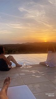 Vick Hope feet photo 9