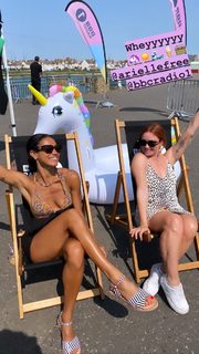 Vick Hope feet photo 4