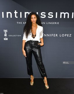 Vick Hope feet photo 8
