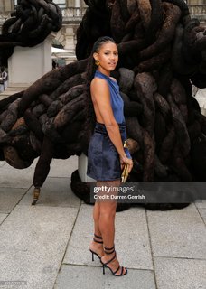 Vick Hope feet photo 7