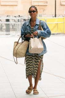 Vick Hope feet photo 10