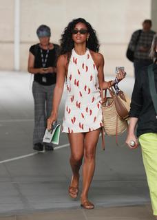 Vick Hope feet photo 6