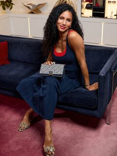 Vick Hope feet photo 1