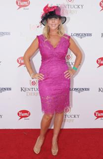 Vicki Gunvalson feet photo 3