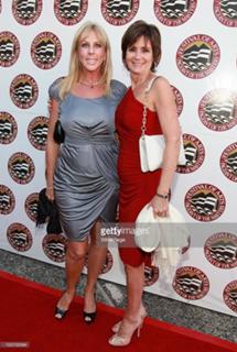 Vicki Gunvalson feet photo 7