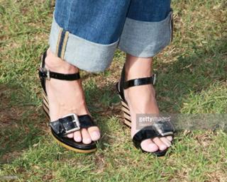 Vicki Gunvalson feet photo 6