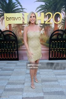 Vicki Gunvalson feet photo 18