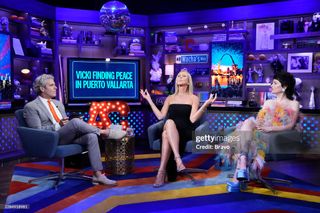 Vicki Gunvalson feet photo 9