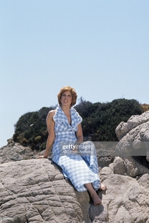Vicki Lawrence feet photo 1