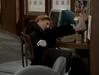 Vicki Lewis feet photo 4