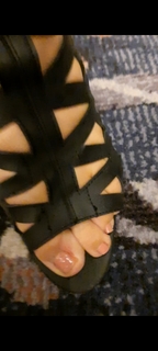 Vickie Guerrero feet photo thumbnail