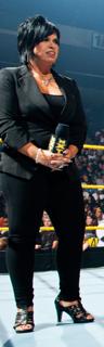 Vickie Guerrero feet photo thumbnail