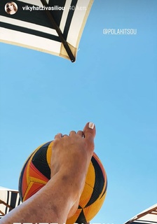 Vicky Hatzivasileiou feet photo 17