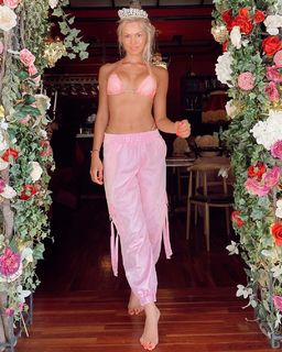 Vicky Kavoura feet photo 6