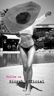 Vicky Kavoura feet photo 13
