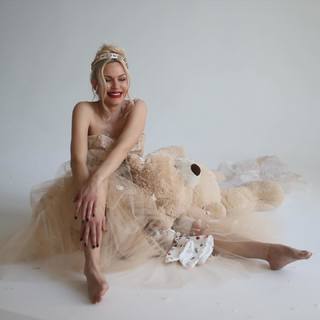 Vicky Kavoura feet photo 9