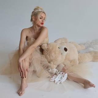 Vicky Kavoura feet photo 8