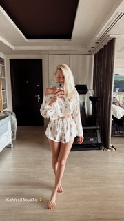 Vicky Kavoura feet photo 1