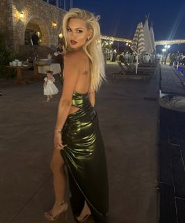 Vicky Kavoura feet photo 3