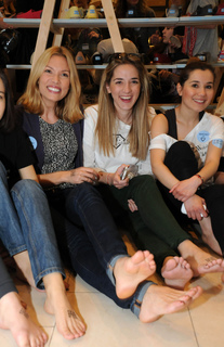 Vicky Kaya feet photo 19