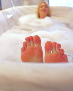 Vicky Kaya feet photo 15