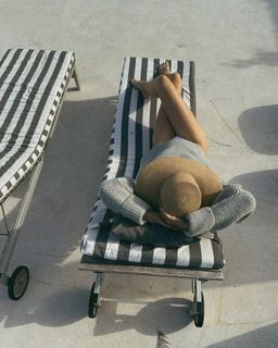 Vicky Kaya feet photo 4