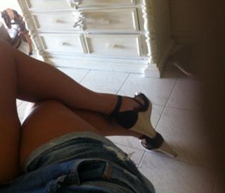 Vicky Koulianou feet photo 5