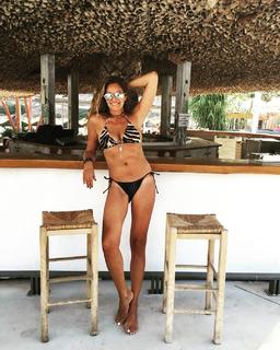 Vicky Koulianou feet photo 11