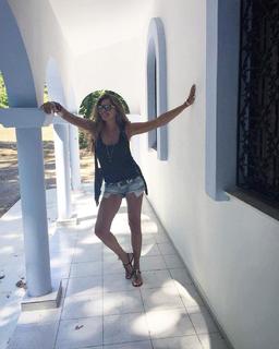 Vicky Koulianou feet photo 8