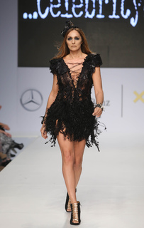 Vicky Koulianou feet photo 12